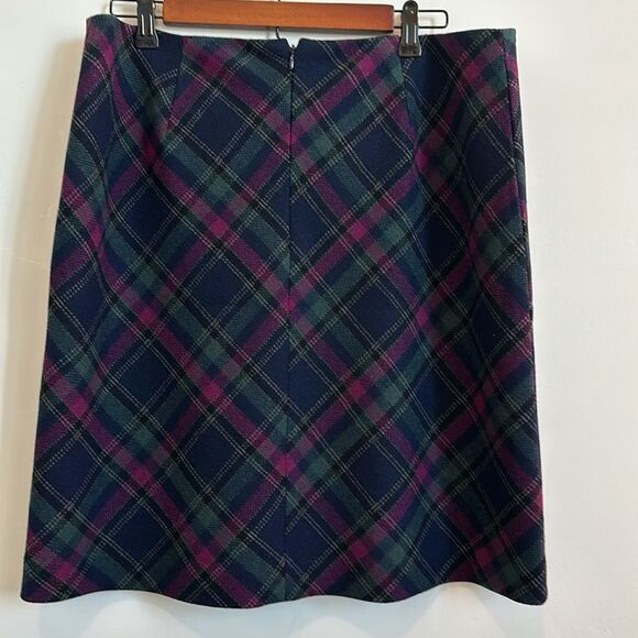 Talbots Plaid Wool Lined A-line Skirt, Navy/Purple/Green, back zipper, Size 12 - Picture 2 of 4